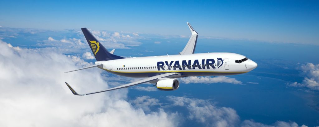 Ryanair, il secondo bagaglio a mano va in stiva se non acquisti imbarco prioritario